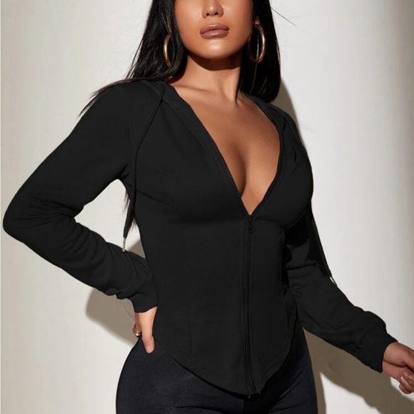 Multiple SHEIN items - Picture 2 of 16